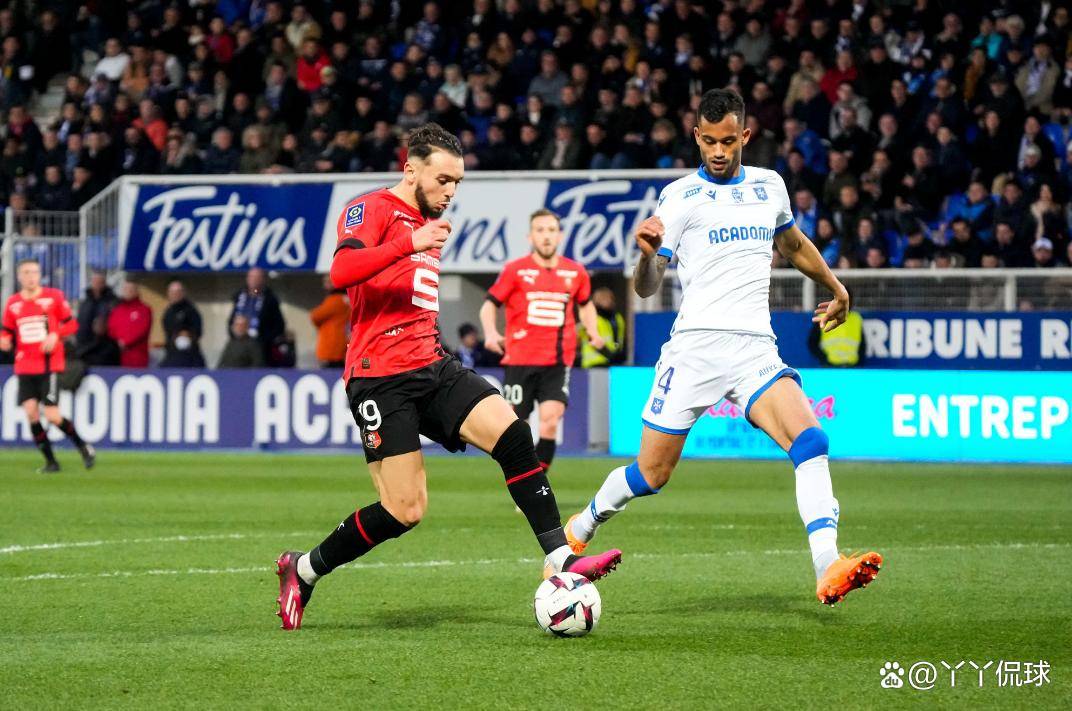 加时末段法甲焦点战，罗马强势反弹，话题不断，资深球员宣示担当 