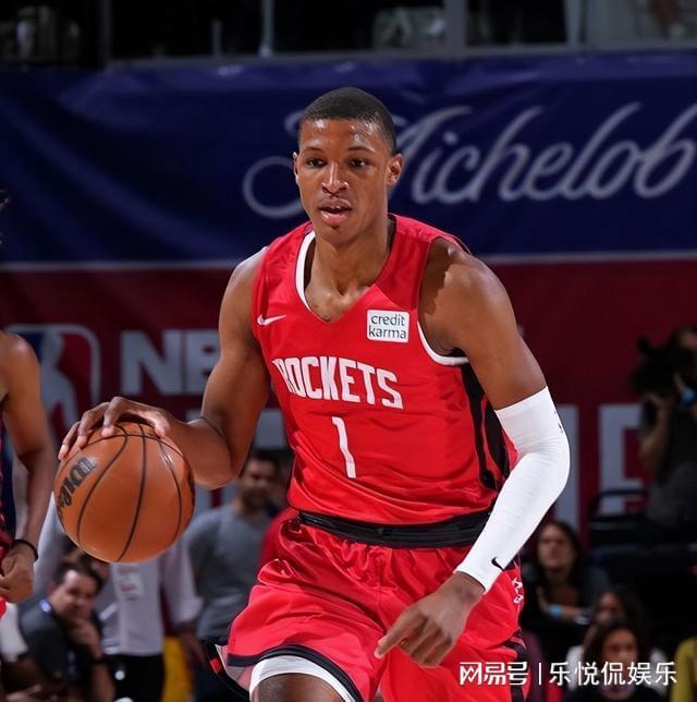 风云突变奥兰多魔术今晨更衣室发声；CBA季后赛版图或变；球迷炸锅；更衣室氛围转暖的简单介绍