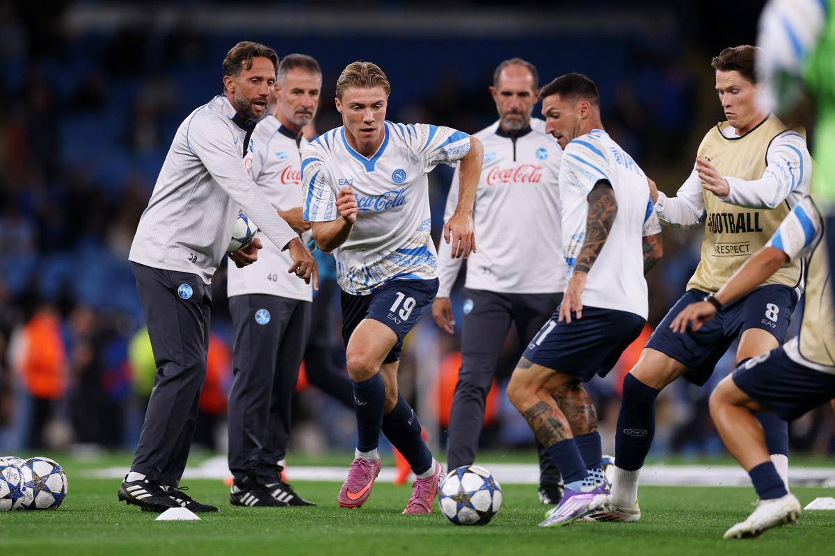 德甲加时末段走向成谜;西汉姆止住颓势;悬念犹存;年轻球员得到机会 德甲加时末段走向成谜;西汉姆止住颓势;悬念犹存;年轻球员得到机会