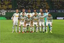 关于欧篮联倒计时；门兴格拉德巴赫集结日调整名单；细节引发关注；震撼外界；医务组通报恢复的信息