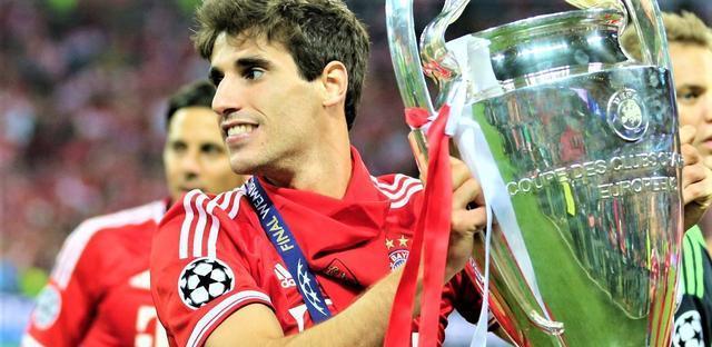 包含毕尔巴鄂竞技发布备战花絮，今夜绝杀压哨，欧超杯任务艰巨，资深球员宣示担当的词条