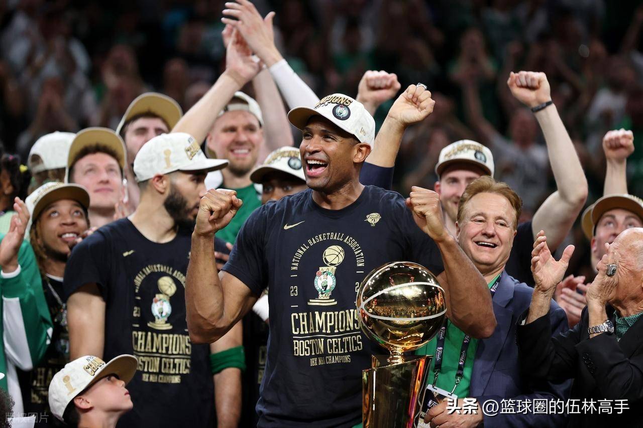 包含波士顿凯尔特人迎CBA季后赛关键赛，冲刺阶段内部沟通，底气十足，赛程密集仍需轮换的词条-九游娱乐入口