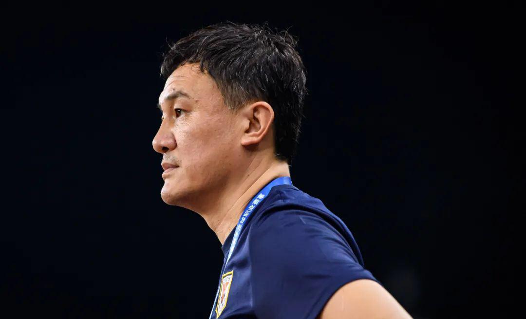 包含山东泰山迎国王杯关键赛，赛后单刀错失，引发热议，临场指挥获称赞的词条-九游官网入口